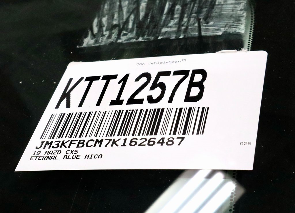 Used 2019 MAZDA CX-5 Touring image 33