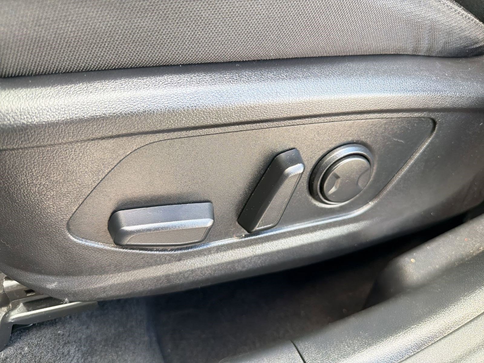 Used 2024 Hyundai Santa Cruz SEL w/ Activity Package FWD image 13