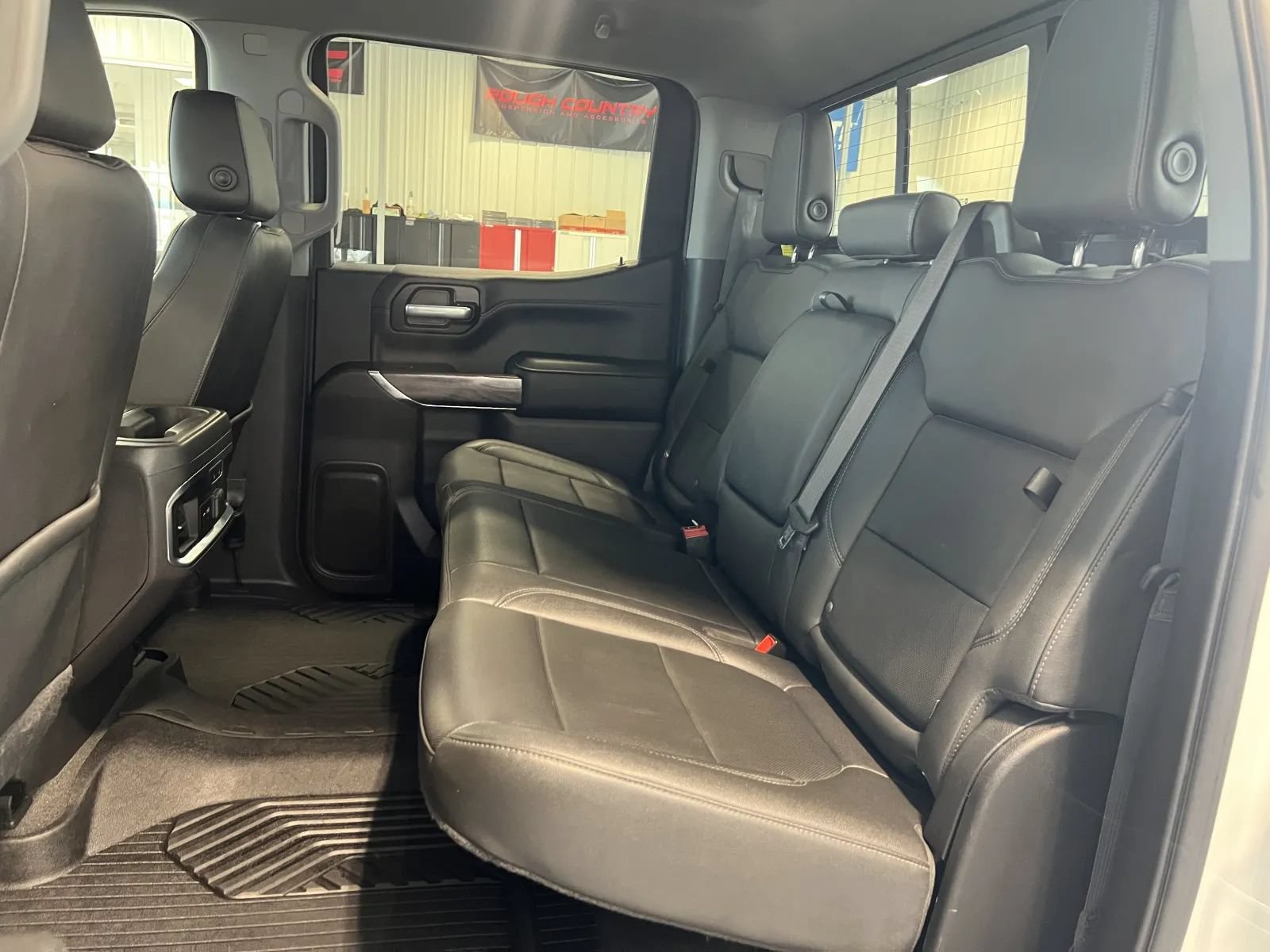 Used 2021 Chevrolet Silverado 1500 LTZ AWD/4WD image 18