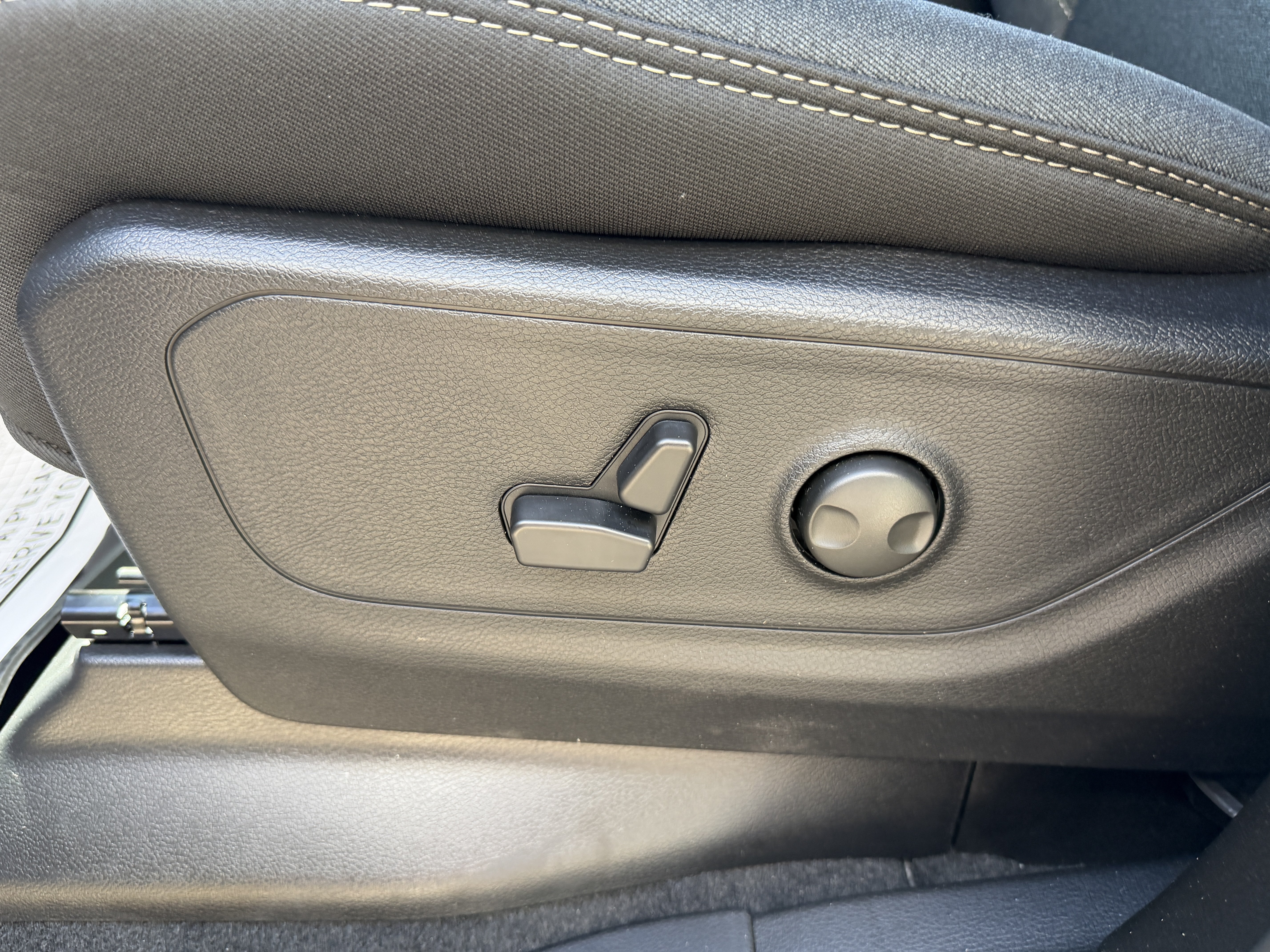 New 2026 RAM 1500 Big Horn AWD/4WD image 32