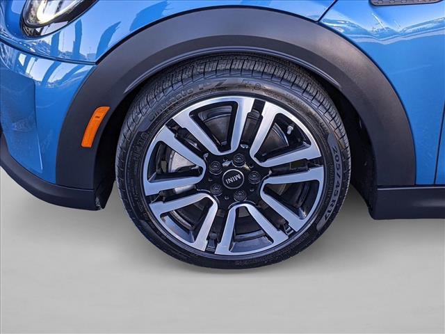 Used 2023 MINI Cooper S image 23