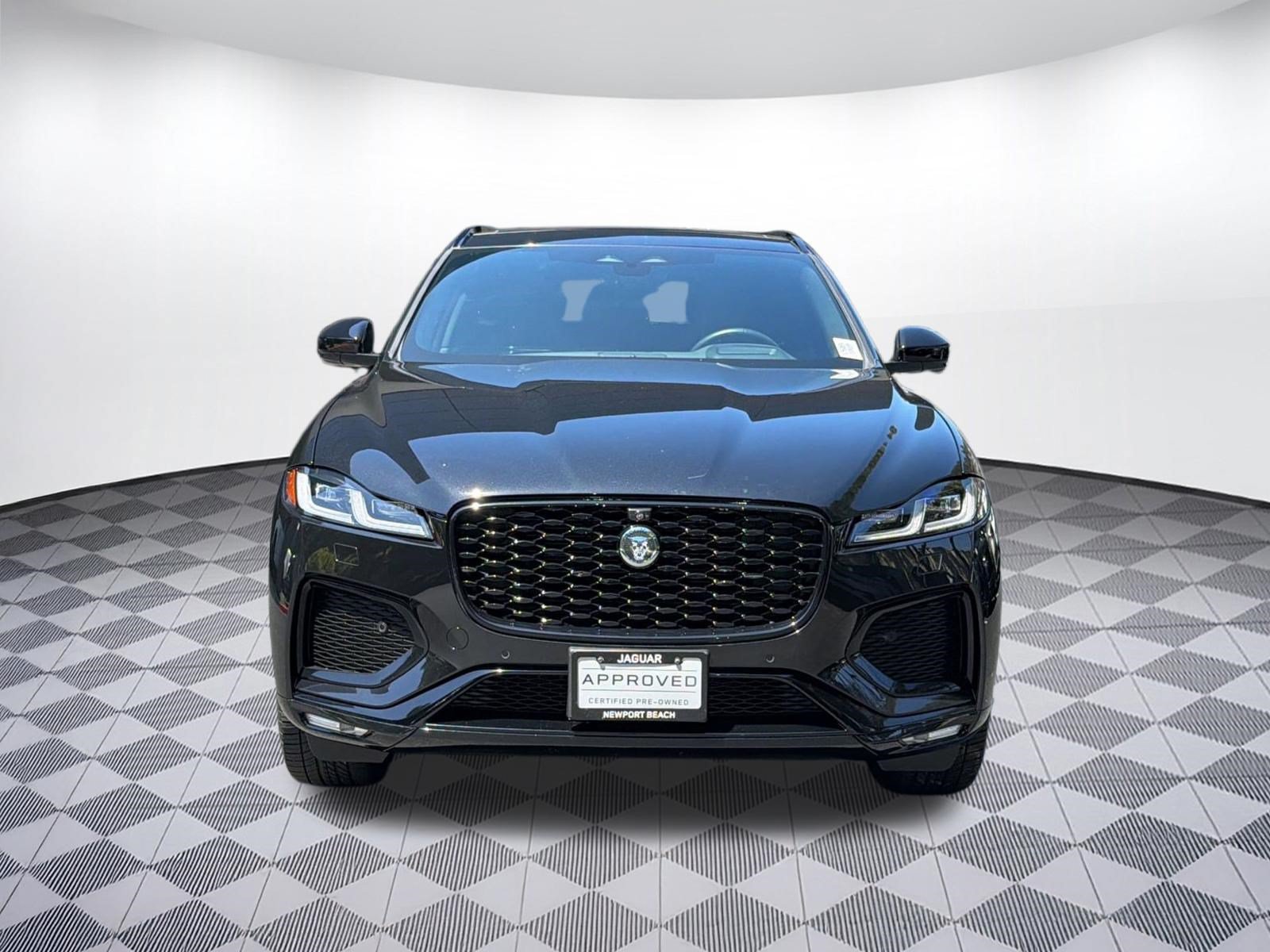 Used 2026 Jaguar F-PACE R-Dynamic S AWD/4WD image 6
