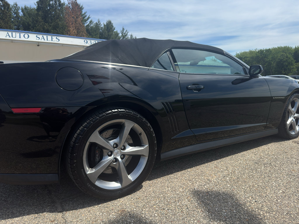 Used 2013 Chevrolet Camaro ZL1 RWD image 14