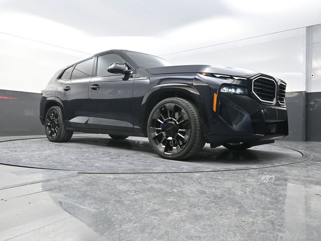 Used 2024 BMW XM image 23