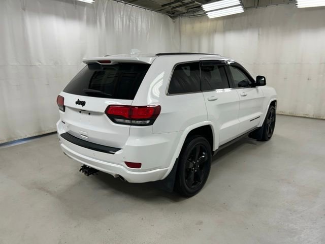 Used 2015 Jeep Grand Cherokee Altitude AWD/4WD image 4