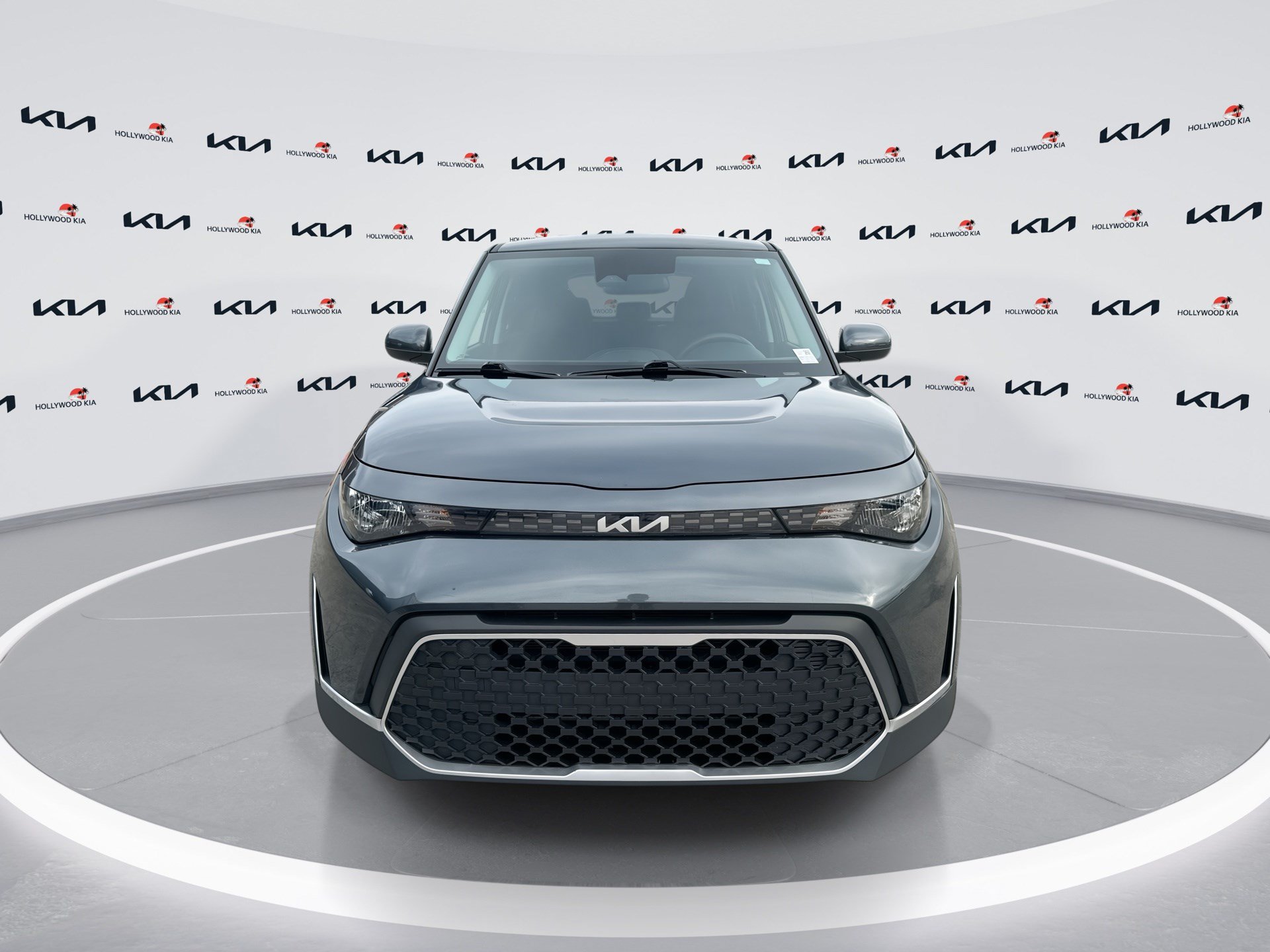 Certified 2023 Kia Soul LX FWD image 3
