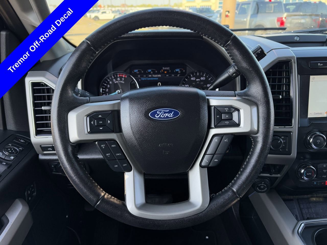 Used 2020 Ford F250 Lariat w/ Tremor Off-Road Package image 15