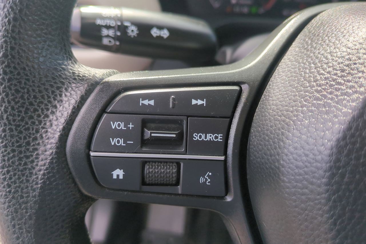 Certified 2024 Honda HR-V LX image 12