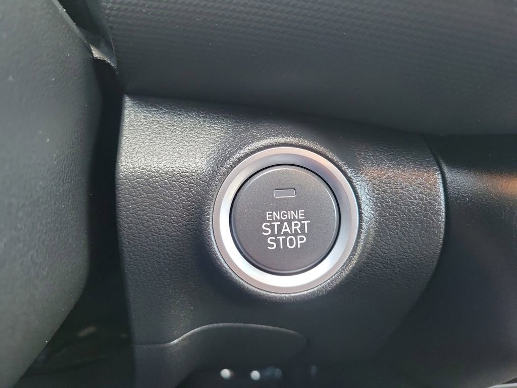 Used 2023 Hyundai Kona SEL FWD image 24