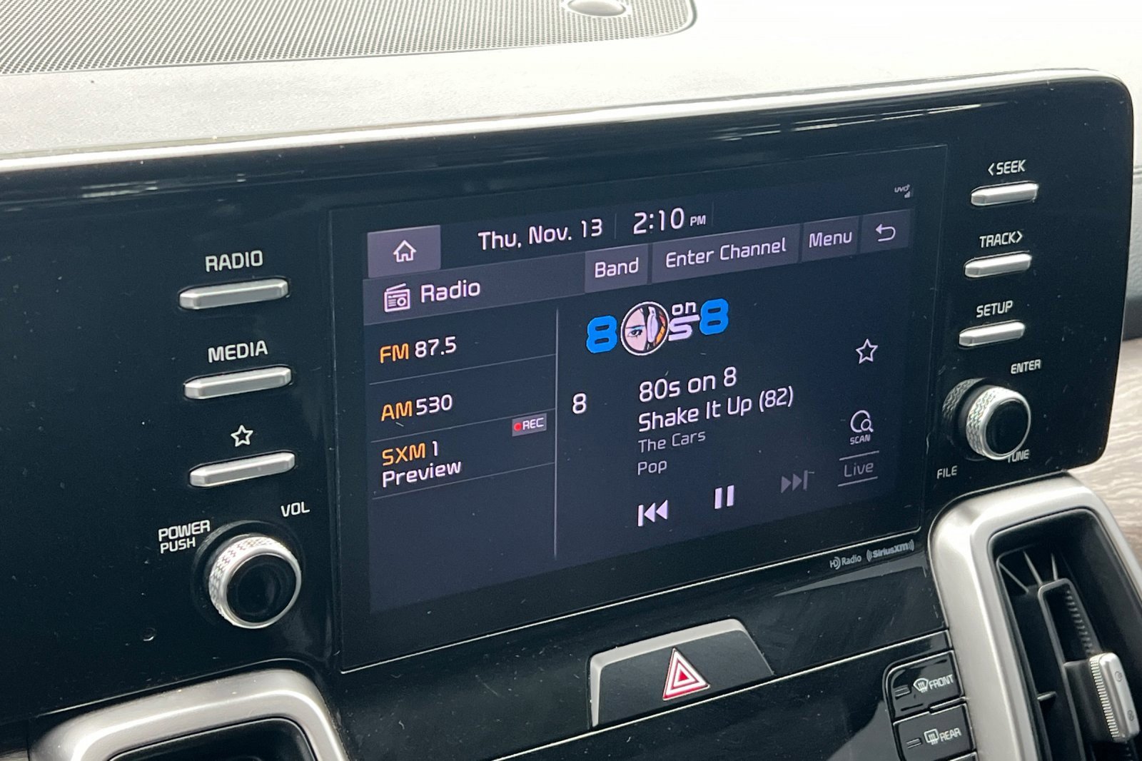 Used 2021 Kia Sorento EX w/ Panoramic Sunroof Package image 26