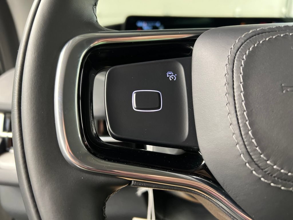 Used 2026 Lincoln Navigator Premiere AWD/4WD image 18