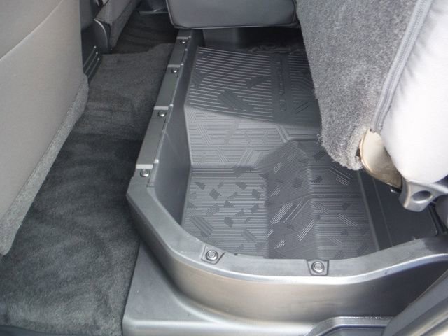 Used 2024 Toyota Tacoma SR5 AWD/4WD image 43