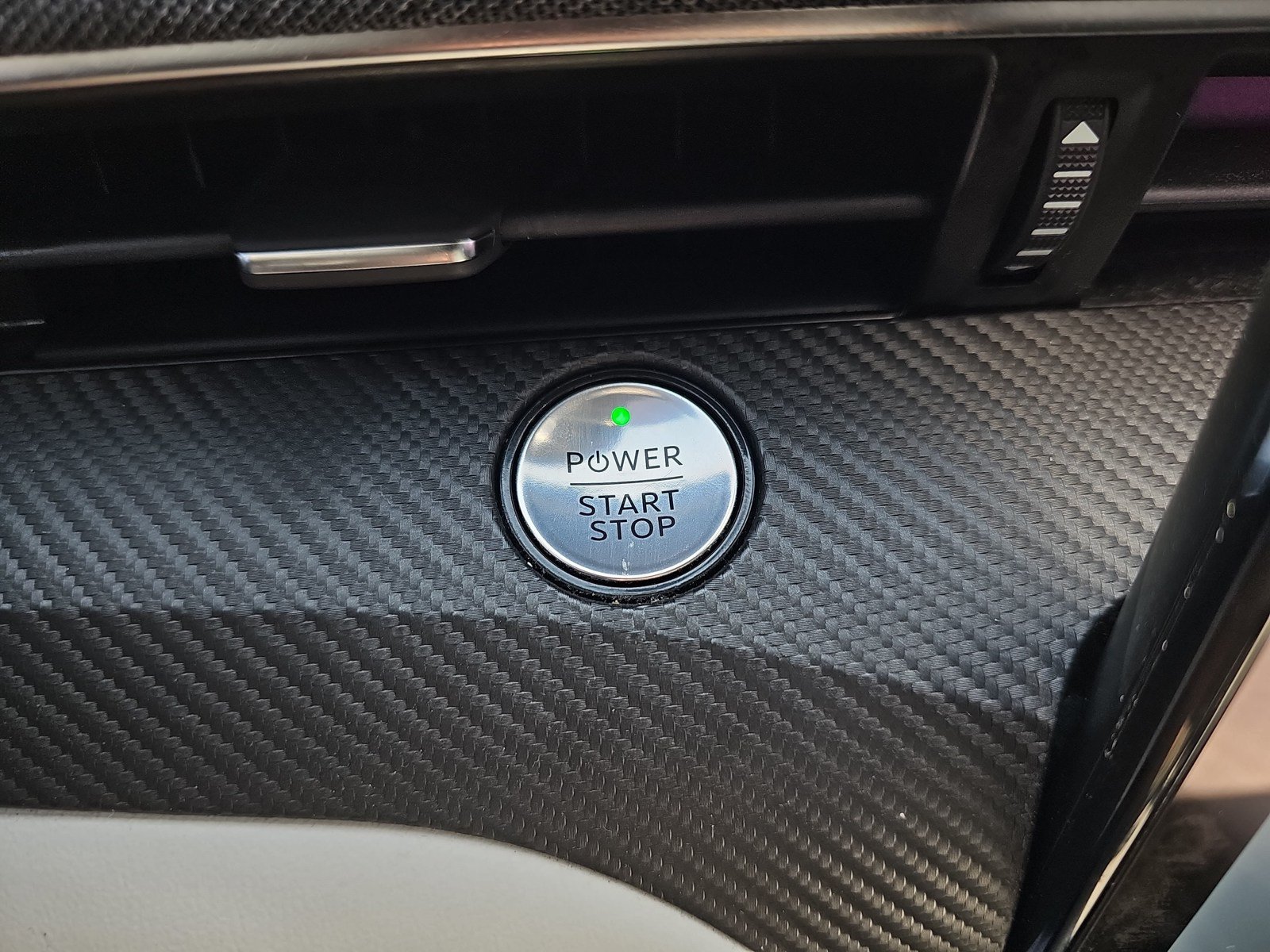 Used 2022 Ford Mustang Mach-E Premium RWD image 27