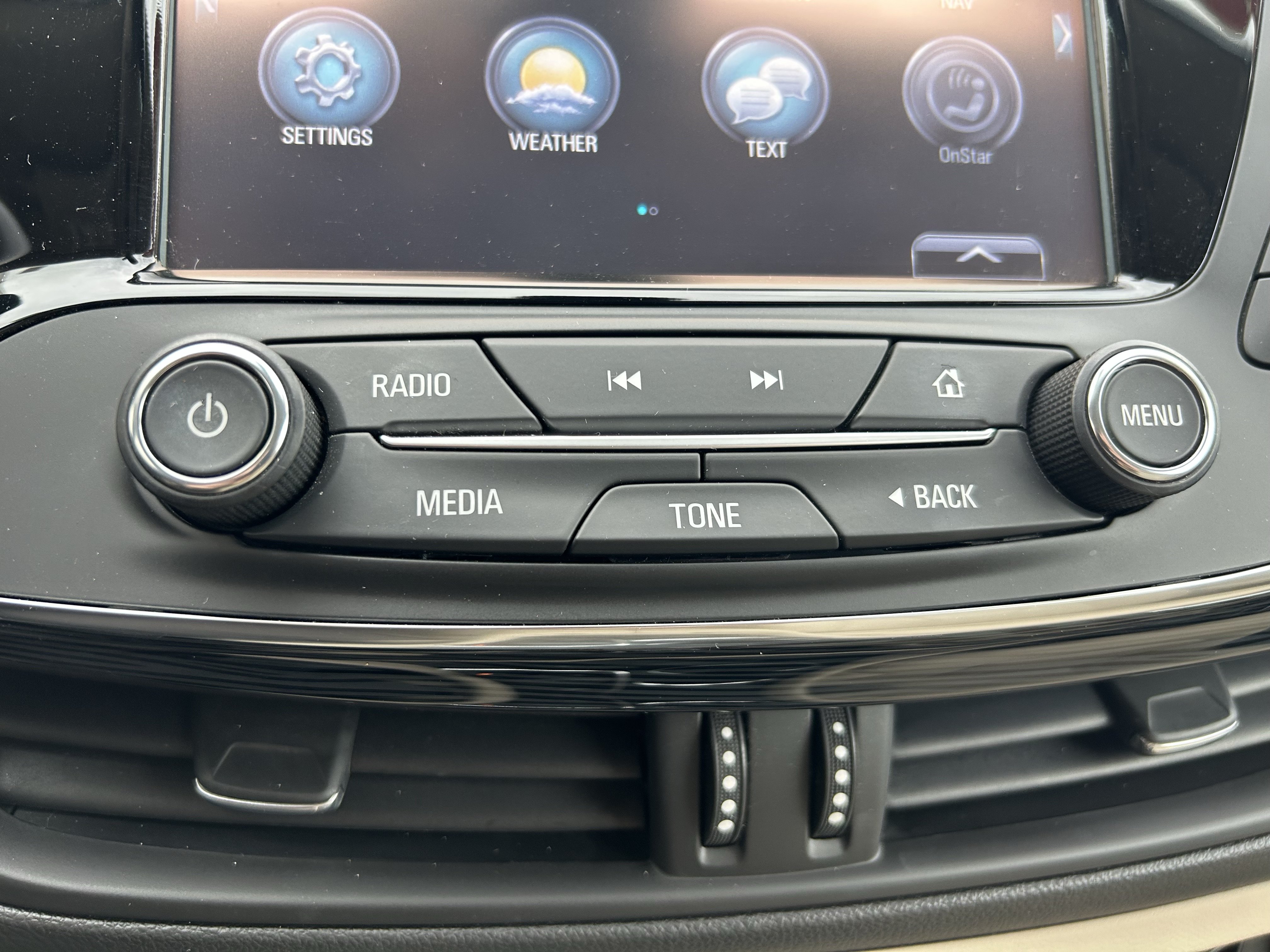 Used 2017 Buick Envision Premium w/ Driver Confidence Package AWD/4WD image 30