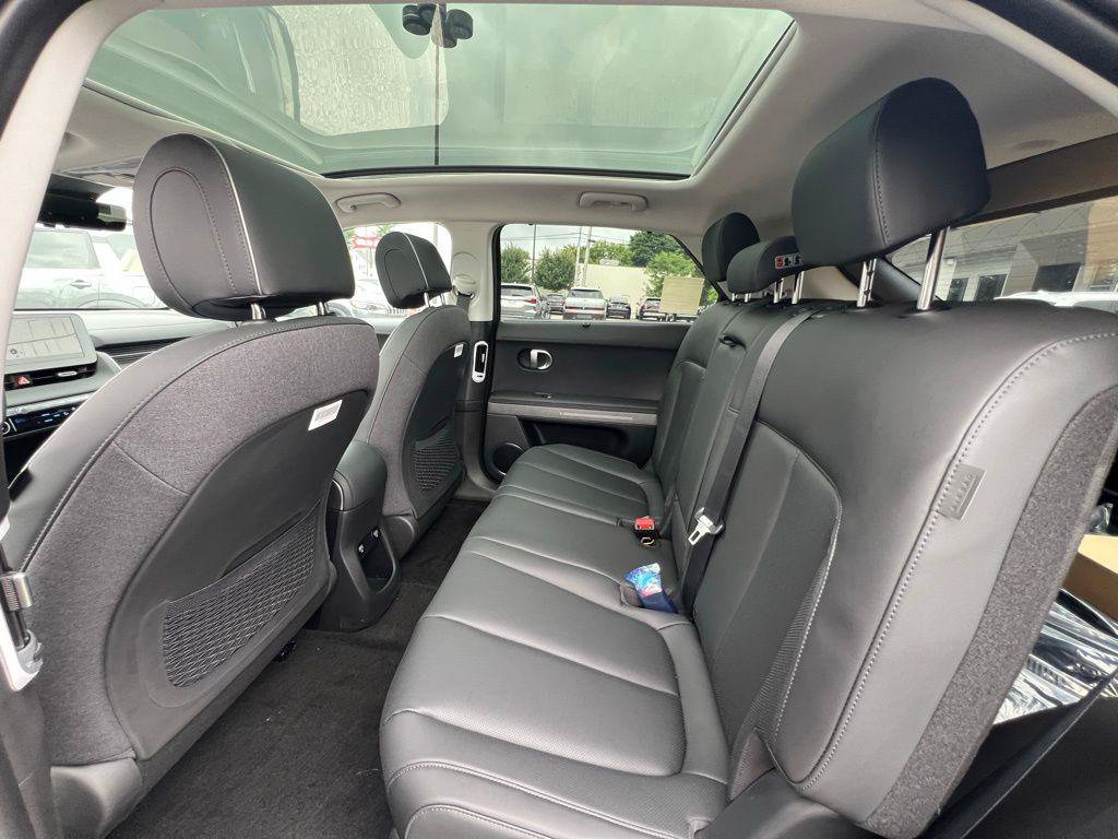 New 2024 Hyundai Ioniq 5 Limited AWD/4WD image 12