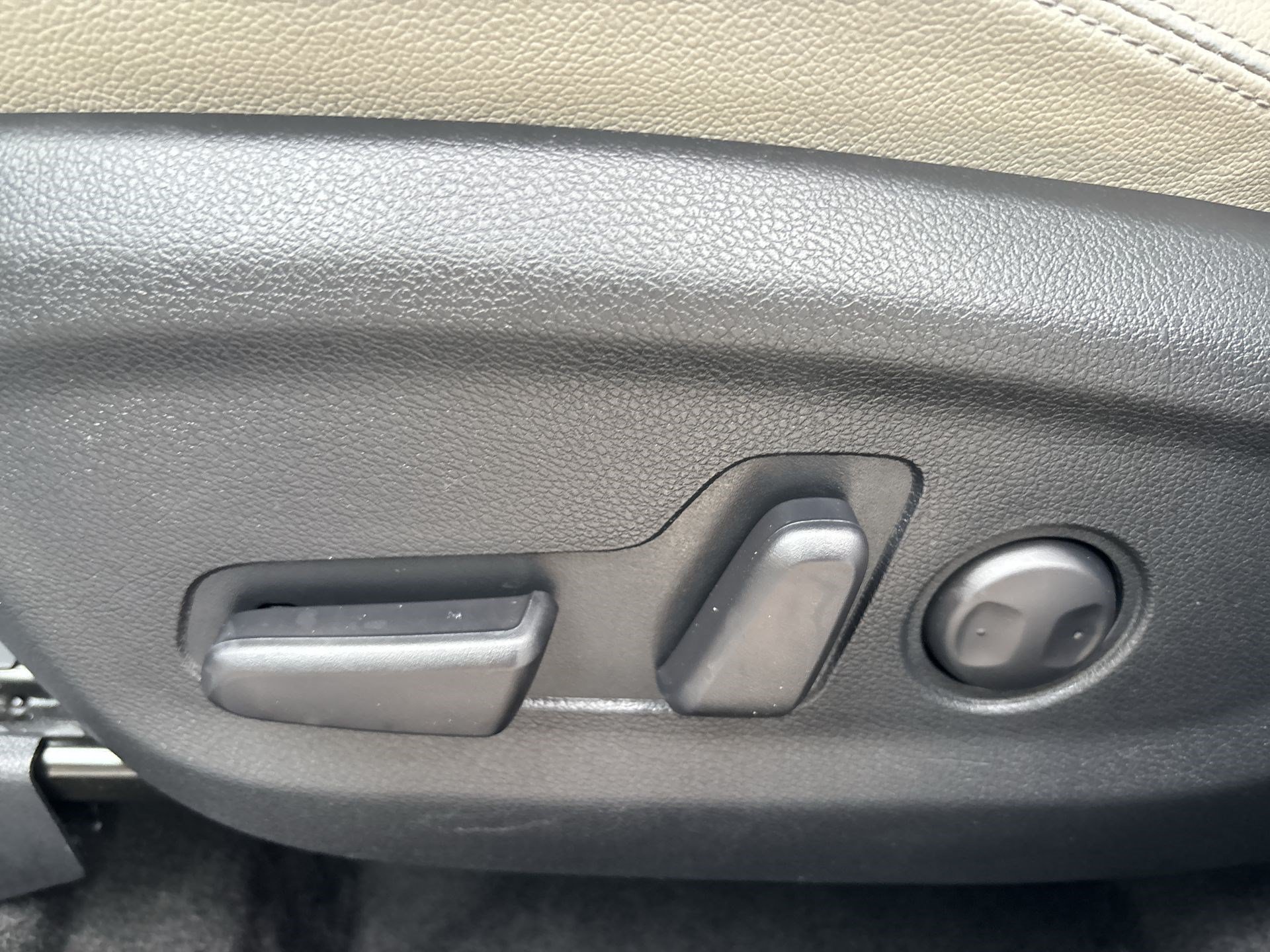 Certified 2022 Kia Sportage Nightfall Edition FWD image 14