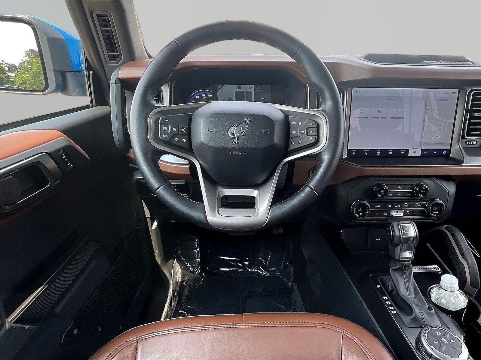 Used 2024 Ford Bronco Outer Banks AWD/4WD image 8