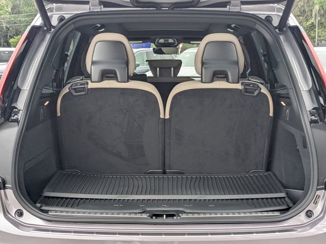 New 2026 Volvo XC90 B5 Core w/ Protection Package image 13