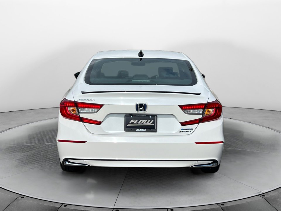 Used 2022 Honda Accord Sport image 6