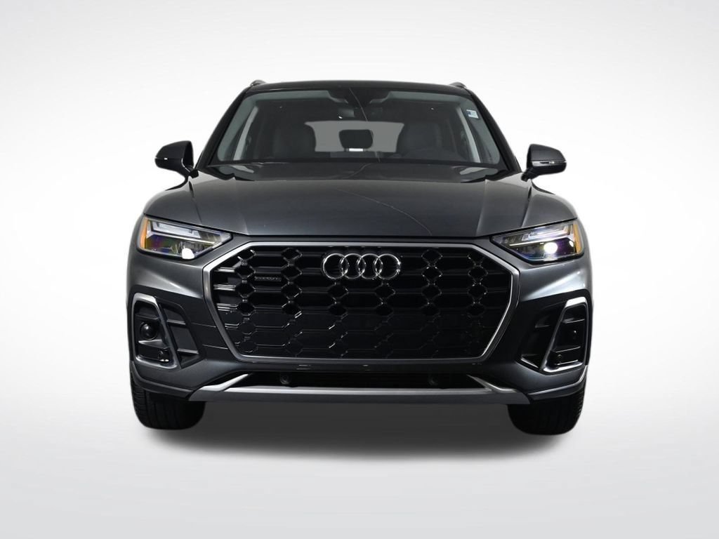 Used 2024 Audi Q5 2.0T Premium w/ Convenience Package AWD/4WD image 8