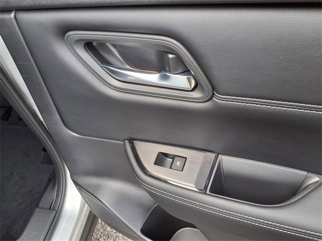 Certified 2025 Nissan Rogue SV w/ SV Premium Package image 25