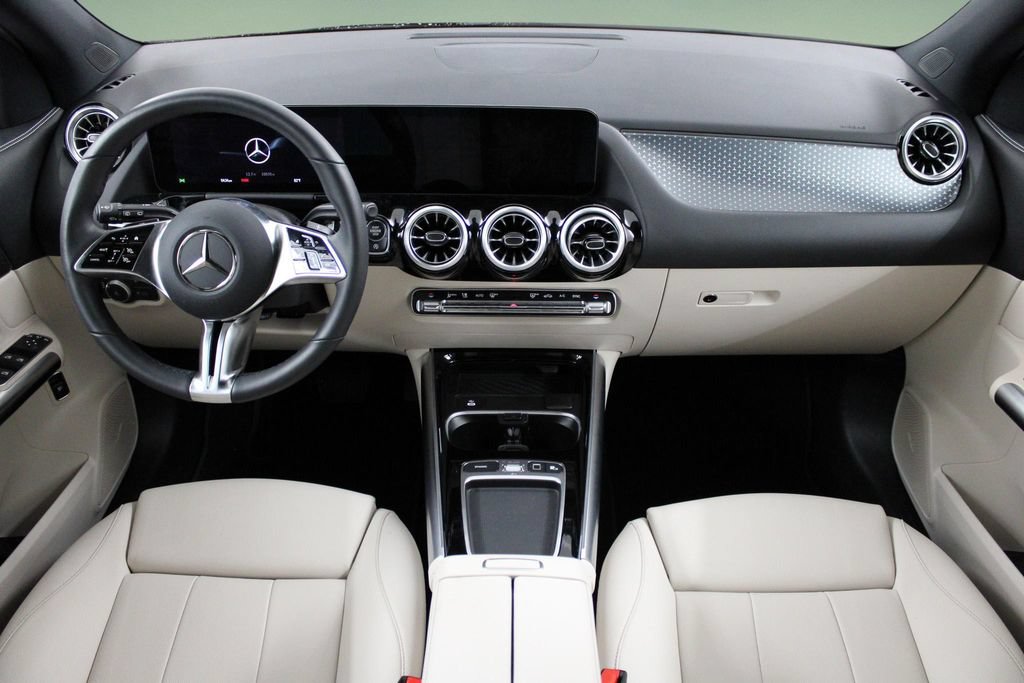 Used 2025 Mercedes-Benz GLA 250 4MATIC image 19