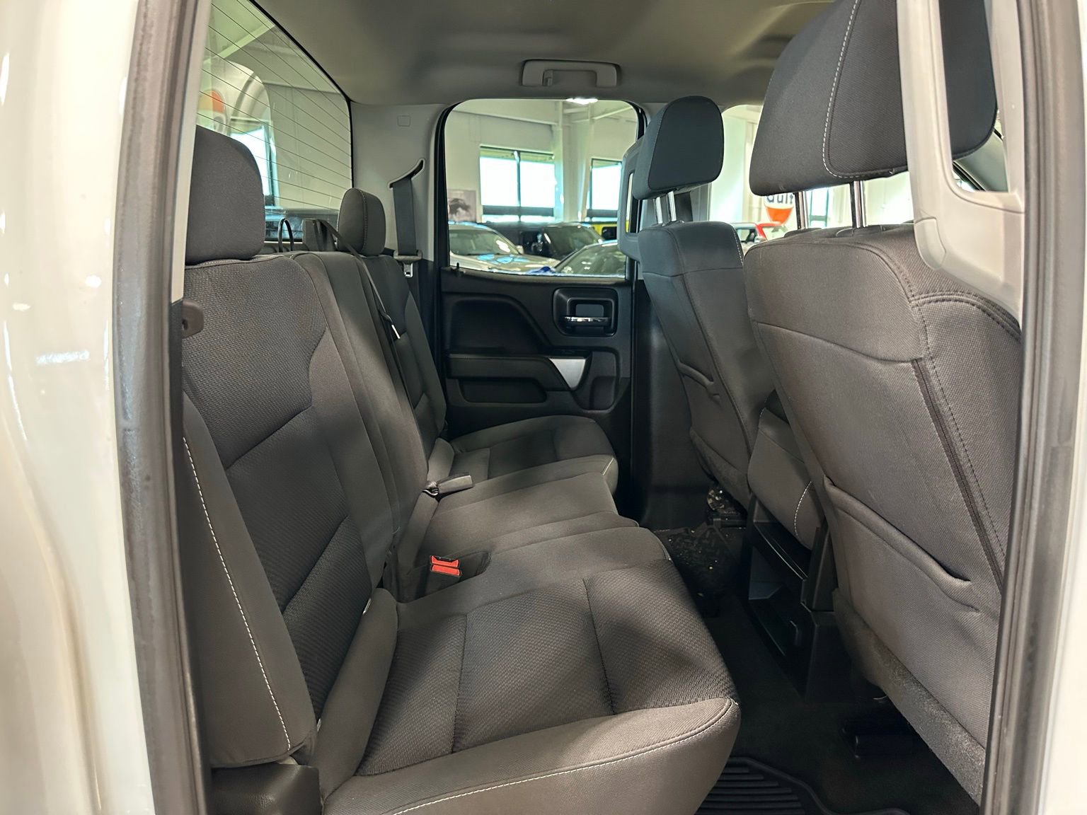 Used 2018 Chevrolet Silverado 1500 LT w/ All Star Edition image 32