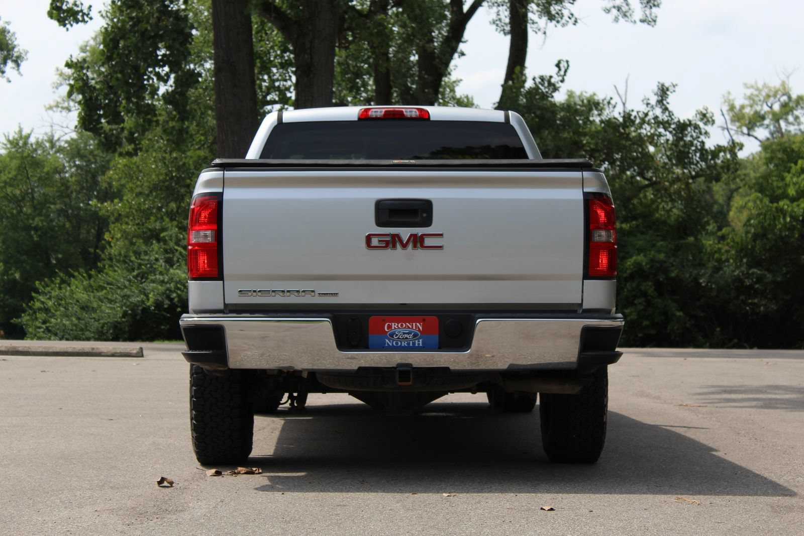 Used 2019 GMC Sierra 1500 Limited w/ Sierra Convenience Package AWD/4WD image 6