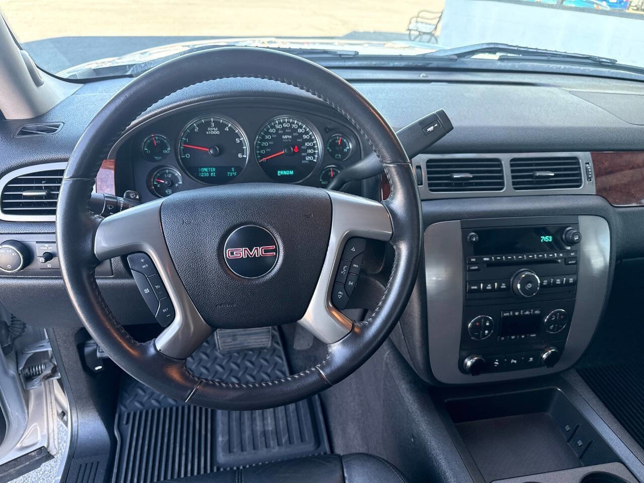 Used 2010 GMC Sierra 1500 SLT w/ SLT Convenience Package AWD/4WD image 10