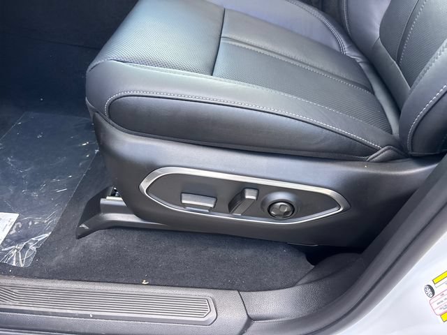 New 2026 Jeep Grand Wagoneer Limited AWD/4WD image 7