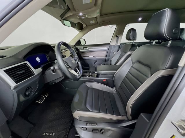 Used 2022 Volkswagen Atlas SEL Premium AWD/4WD image 10