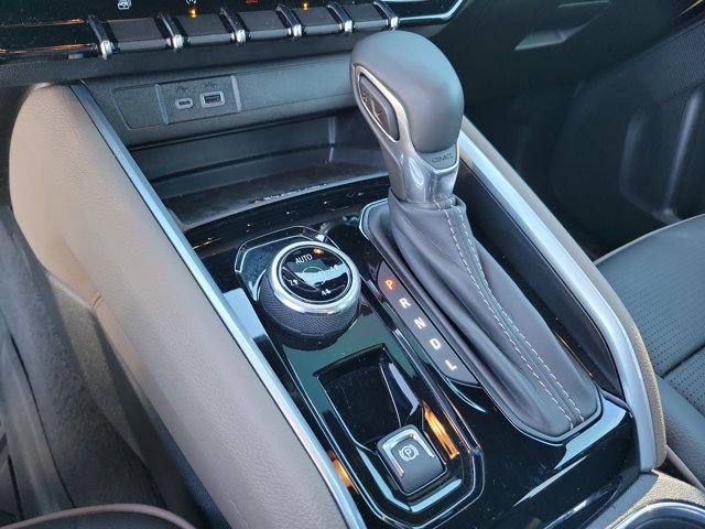 Used 2025 GMC Canyon Denali w/ LPO, Denali Black Edition image 21