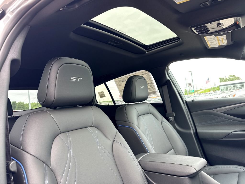 New 2026 Buick Envista Sport Touring w/ Convenience I Package FWD image 5
