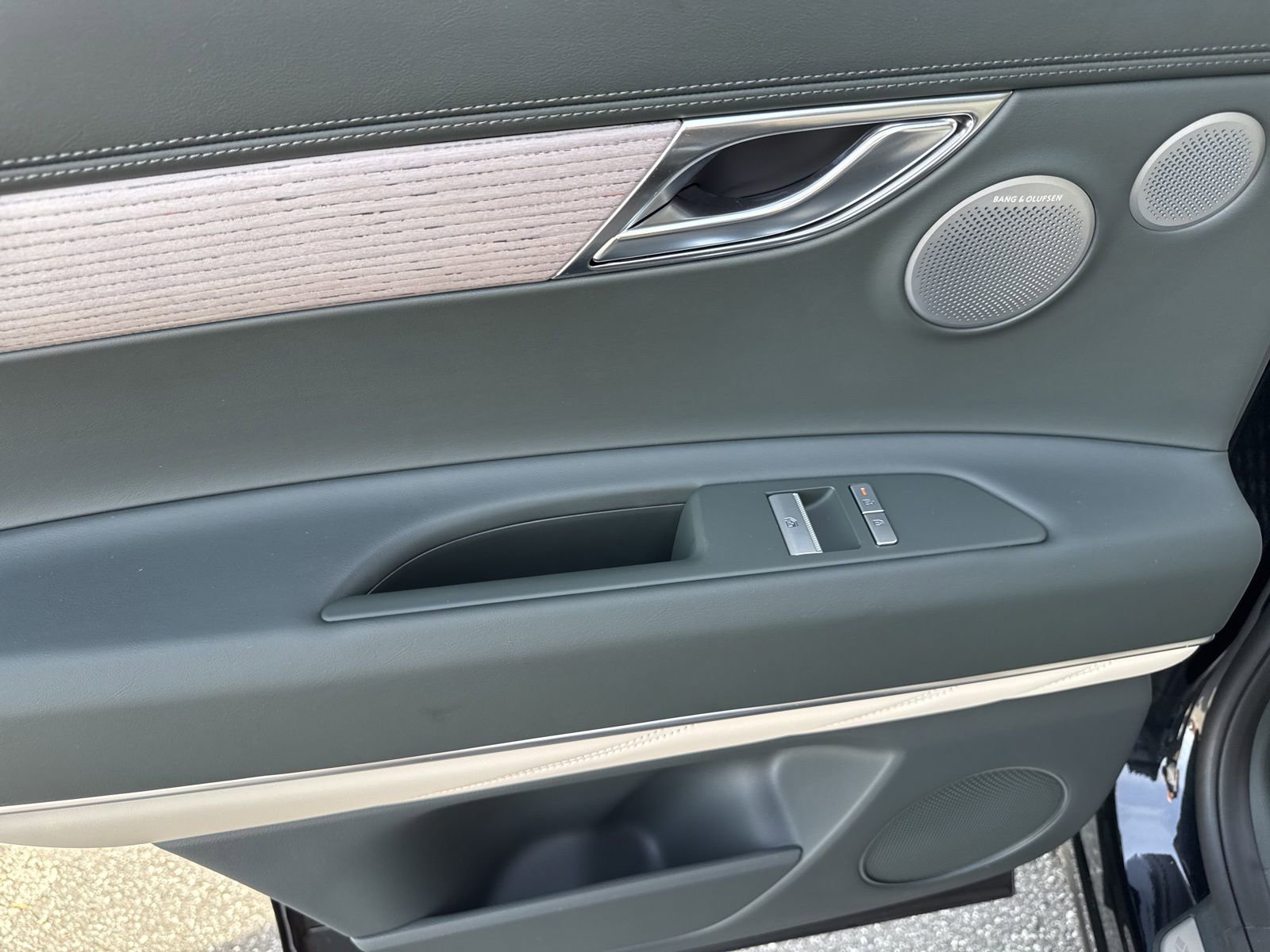 Used 2026 Genesis GV80 3.5T Prestige image 17