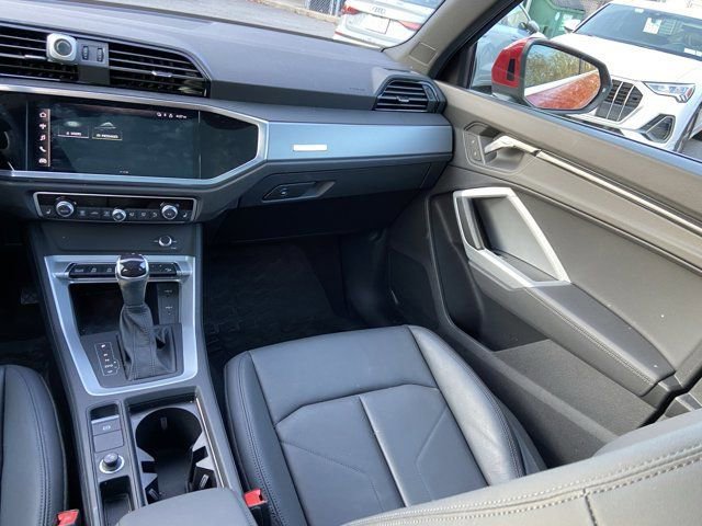 Certified 2023 Audi Q3 2.0T Premium w/ Convenience Package image 16