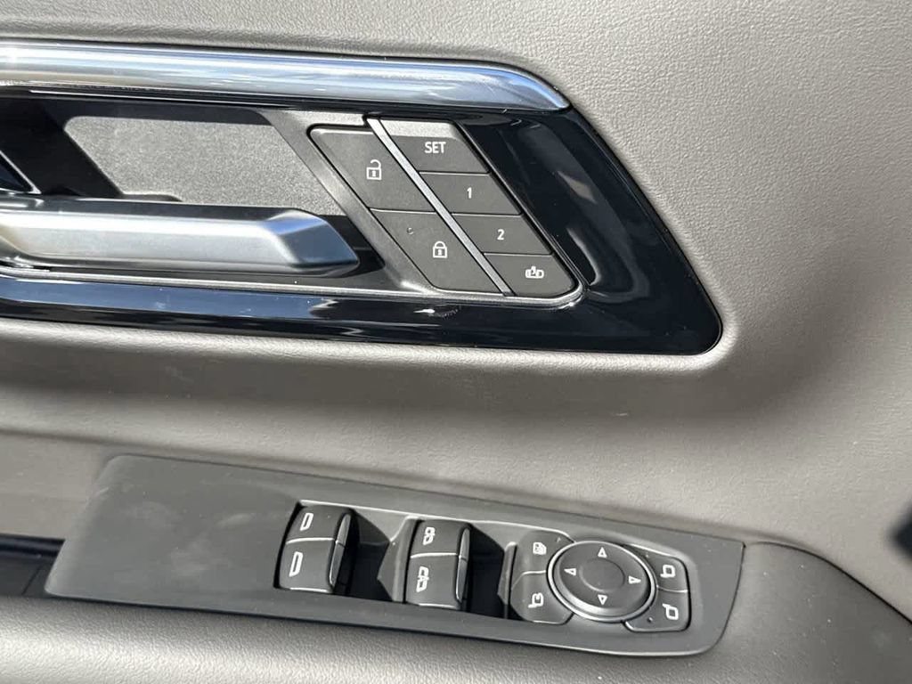 New 2026 Chevrolet Tahoe Premier AWD/4WD image 20