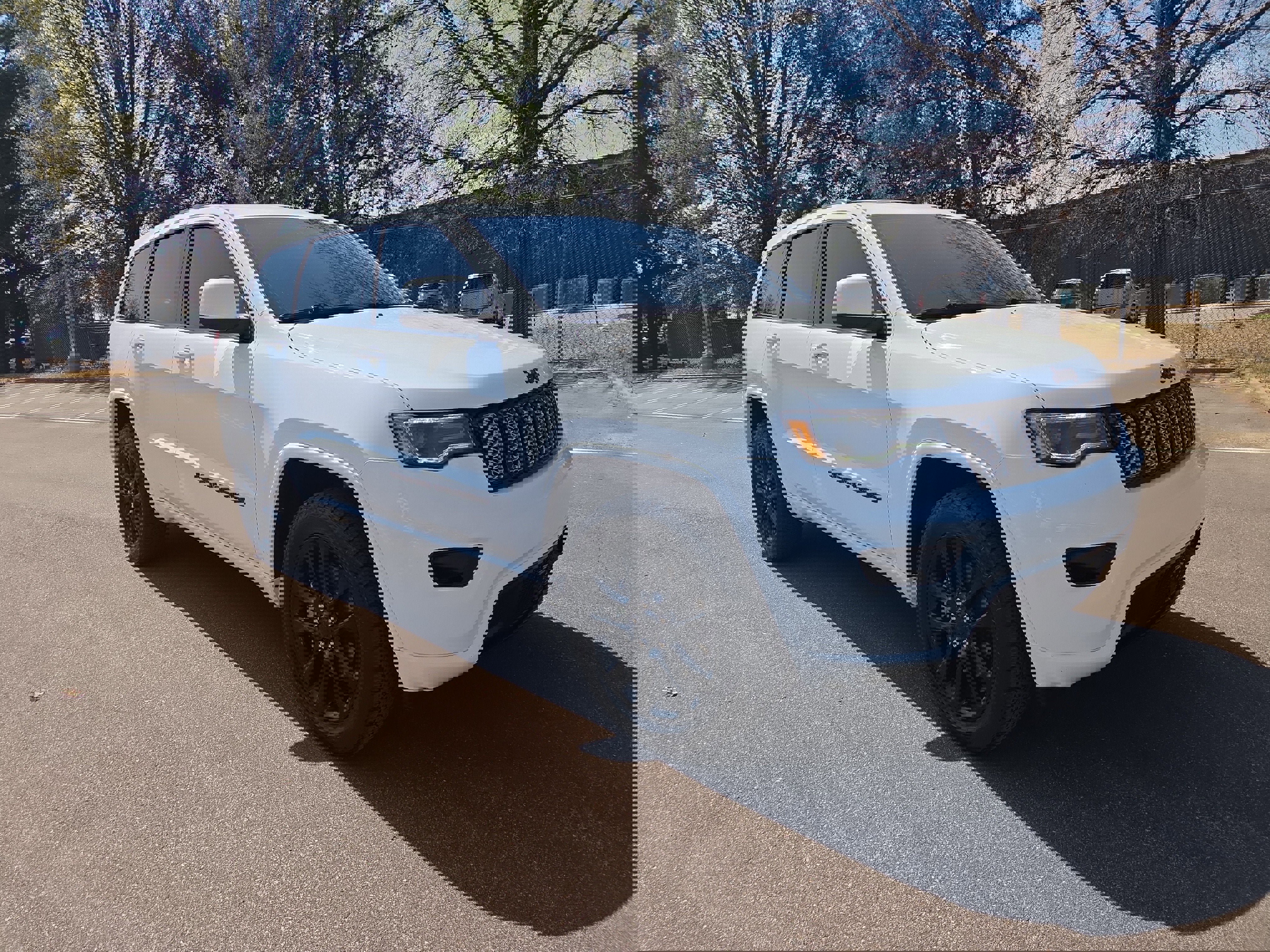 Used 2022 Jeep Grand Cherokee Laredo X image 7