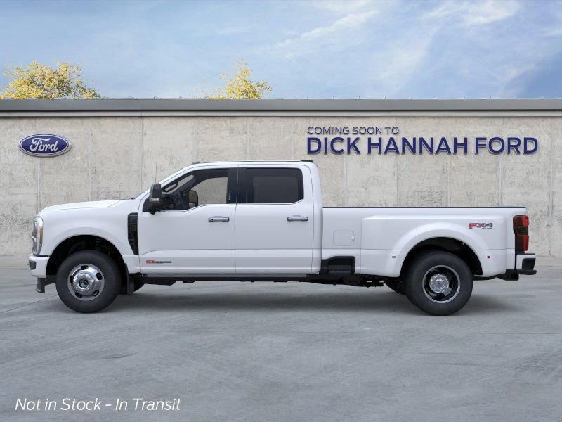 New 2026 Ford F350 4x4 Crew Cab DRW Super Duty image 3