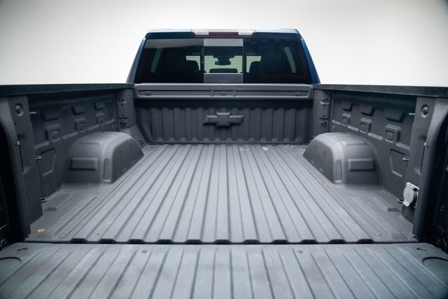 Used 2023 Chevrolet Silverado 1500 RST AWD/4WD image 13
