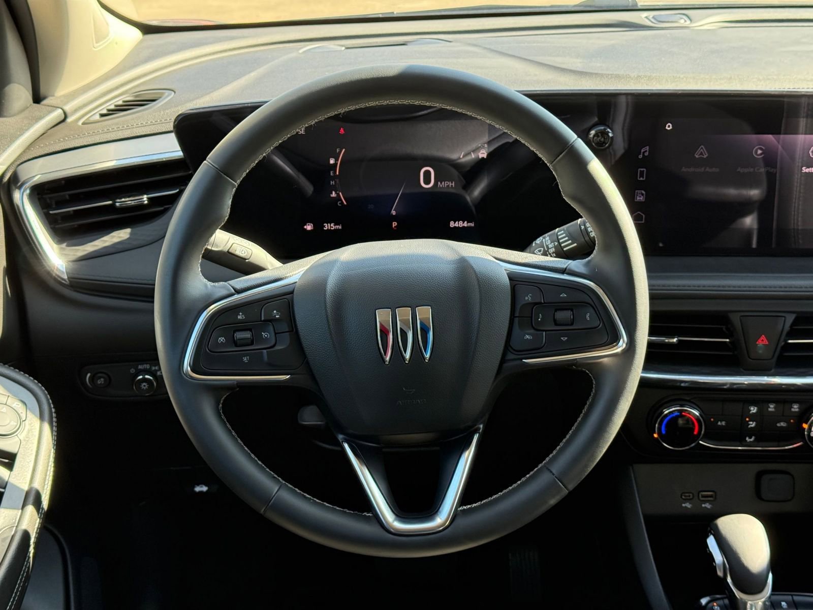 Used 2025 Buick Encore GX Preferred image 28