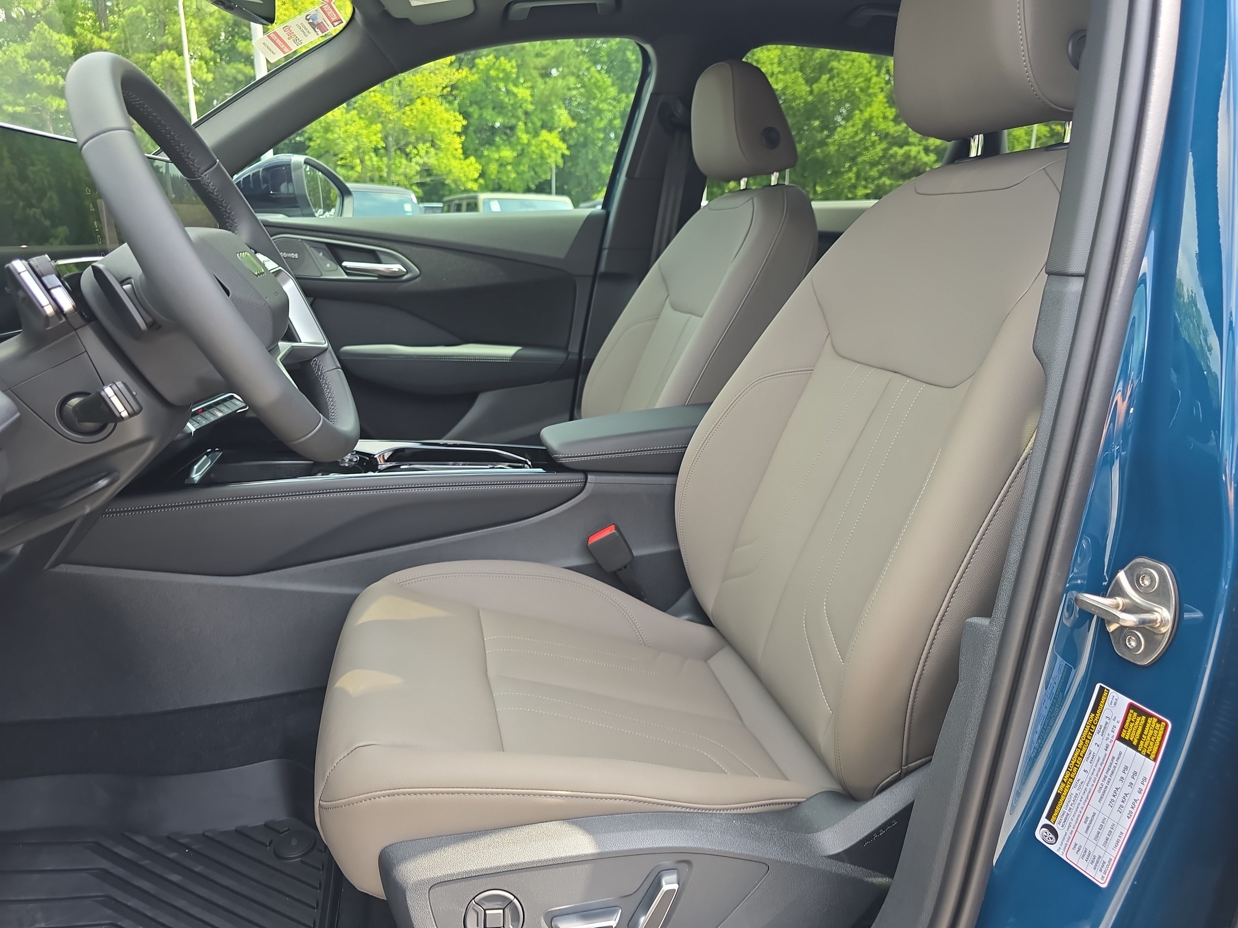 New 2026 Audi Q3 quattro 2.0T AWD/4WD image 14