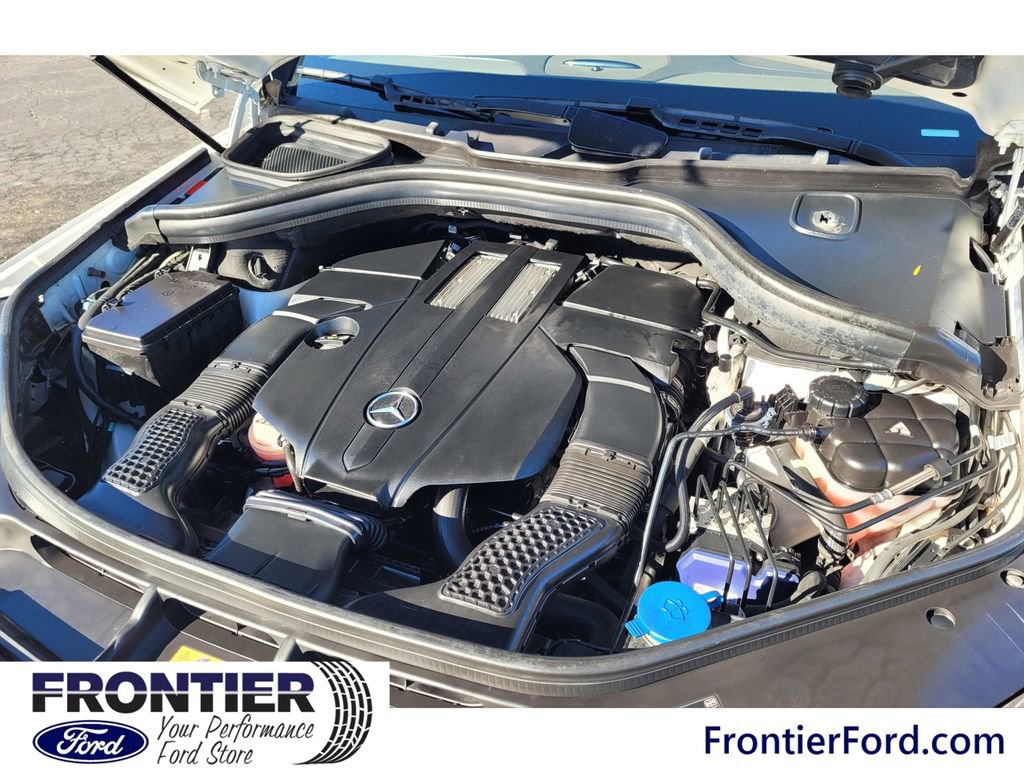 Used 2015 Mercedes-Benz GL 450 4MATIC image 28