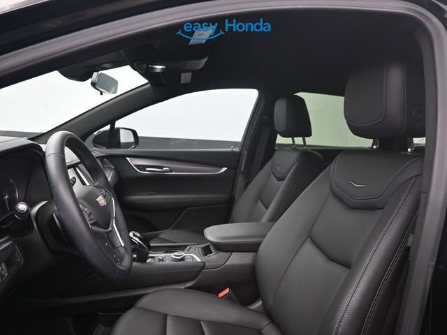 Used 2024 Cadillac XT5 Luxury image 15