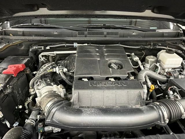 Used 2023 Nissan Frontier PRO-4X w/ Technology Package AWD/4WD image 31