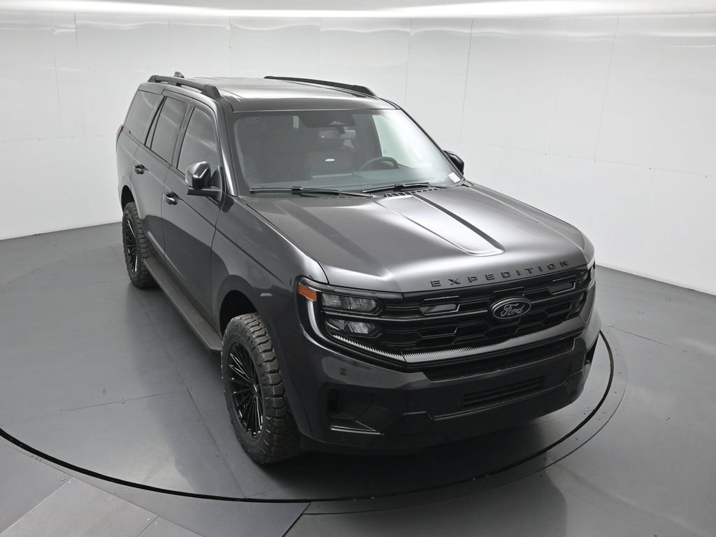 New 2026 Ford Expedition Platinum w/ Stealth Appearance Package AWD/4WD image 35