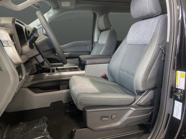 New 2026 Ford F250 XLT w/ XLT Premium Package image 4