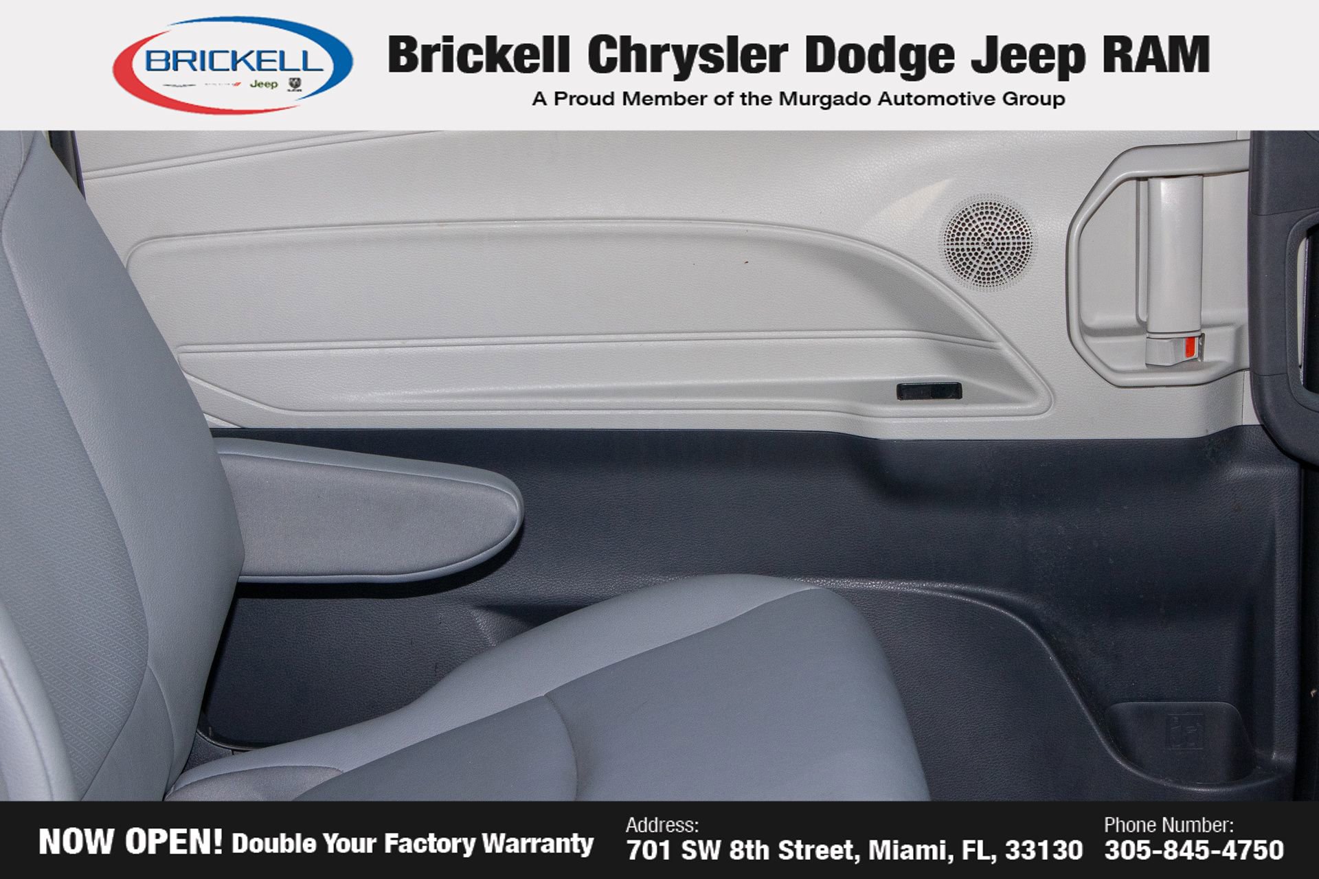Used 2024 Toyota Sienna XLE FWD image 13