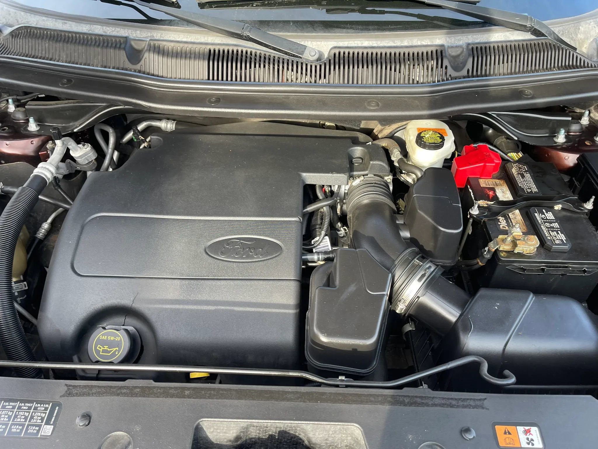 Used 2016 Ford Explorer XLT w/ Equipment Group 201A image 14