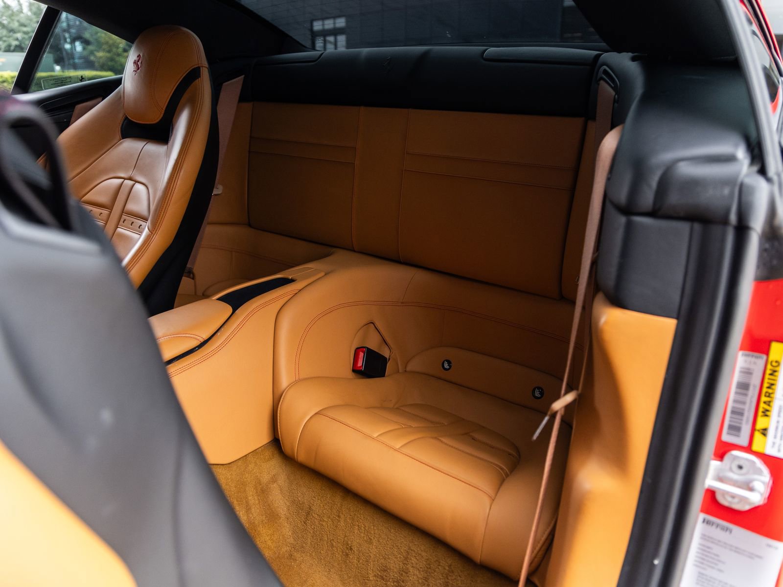 Used 2016 Ferrari California T RWD image 41