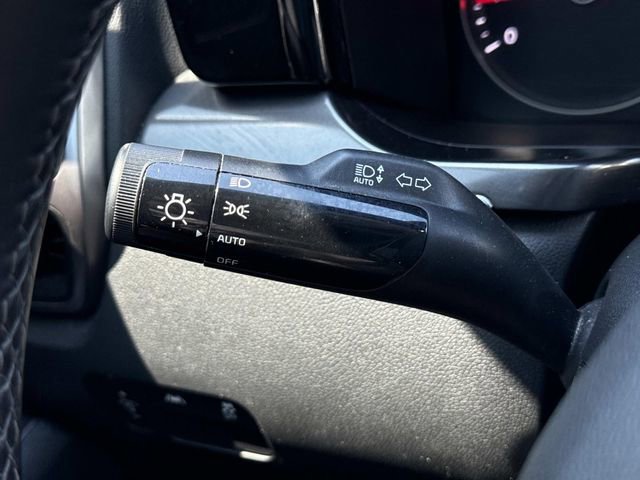 Used 2023 Kia Sorento S w/ Panoramic Sunroof Package FWD image 27